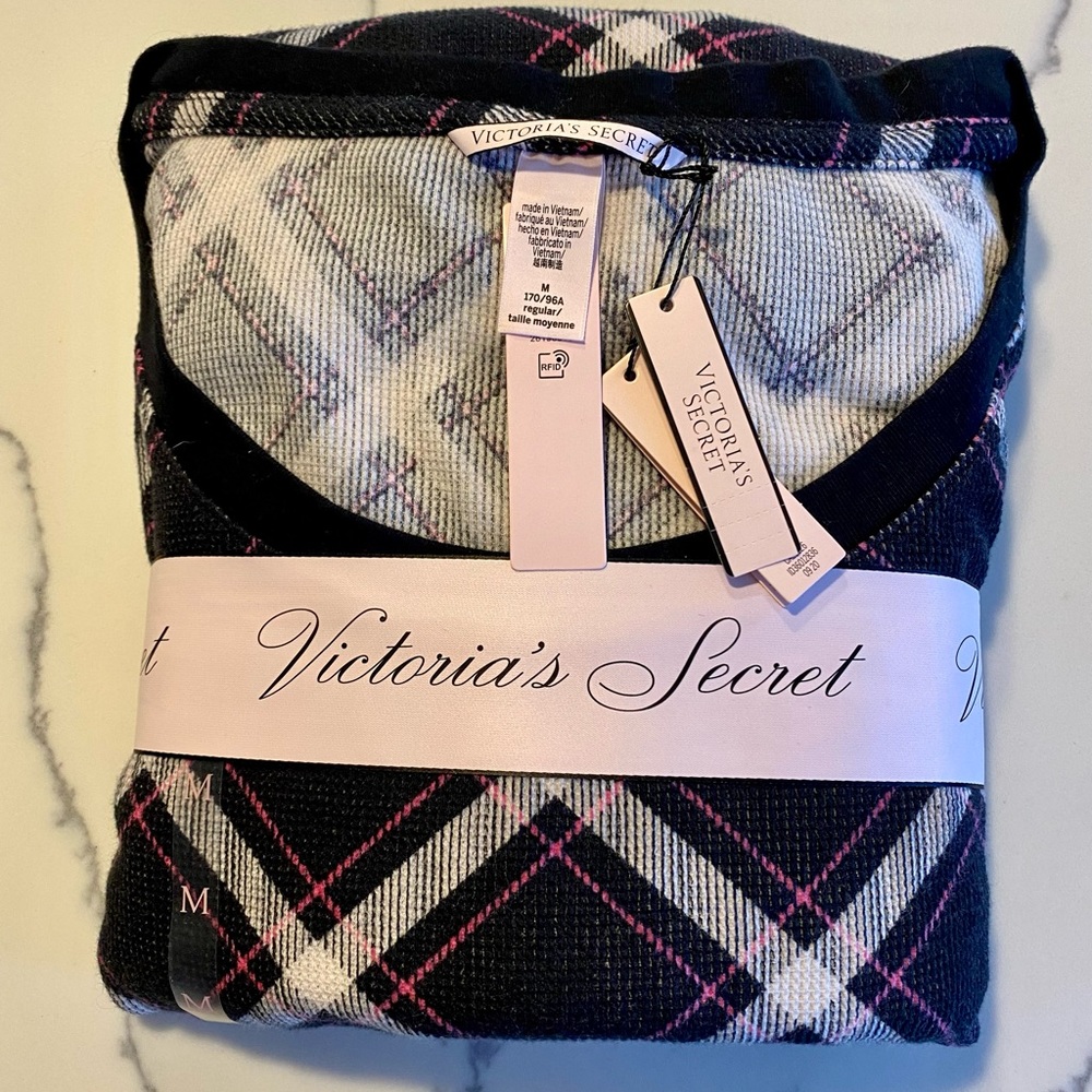 NWT Victoria’s Secret Thermal Pajama Set